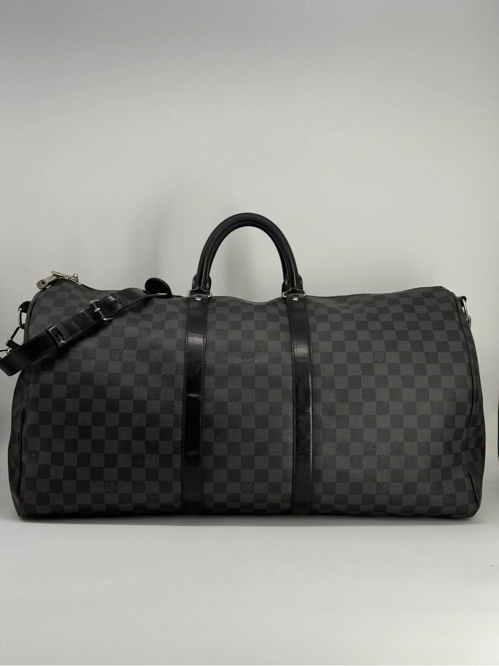 Louis Vuitton Keepall Bandouliere 55 Damier Graphite Canvas Duffle Bag